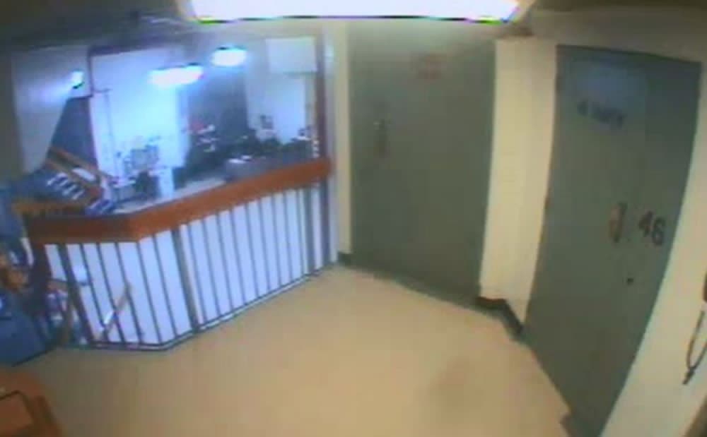 Both guards slept, both cameras failed, cellmate transferred - all the night Epstein died