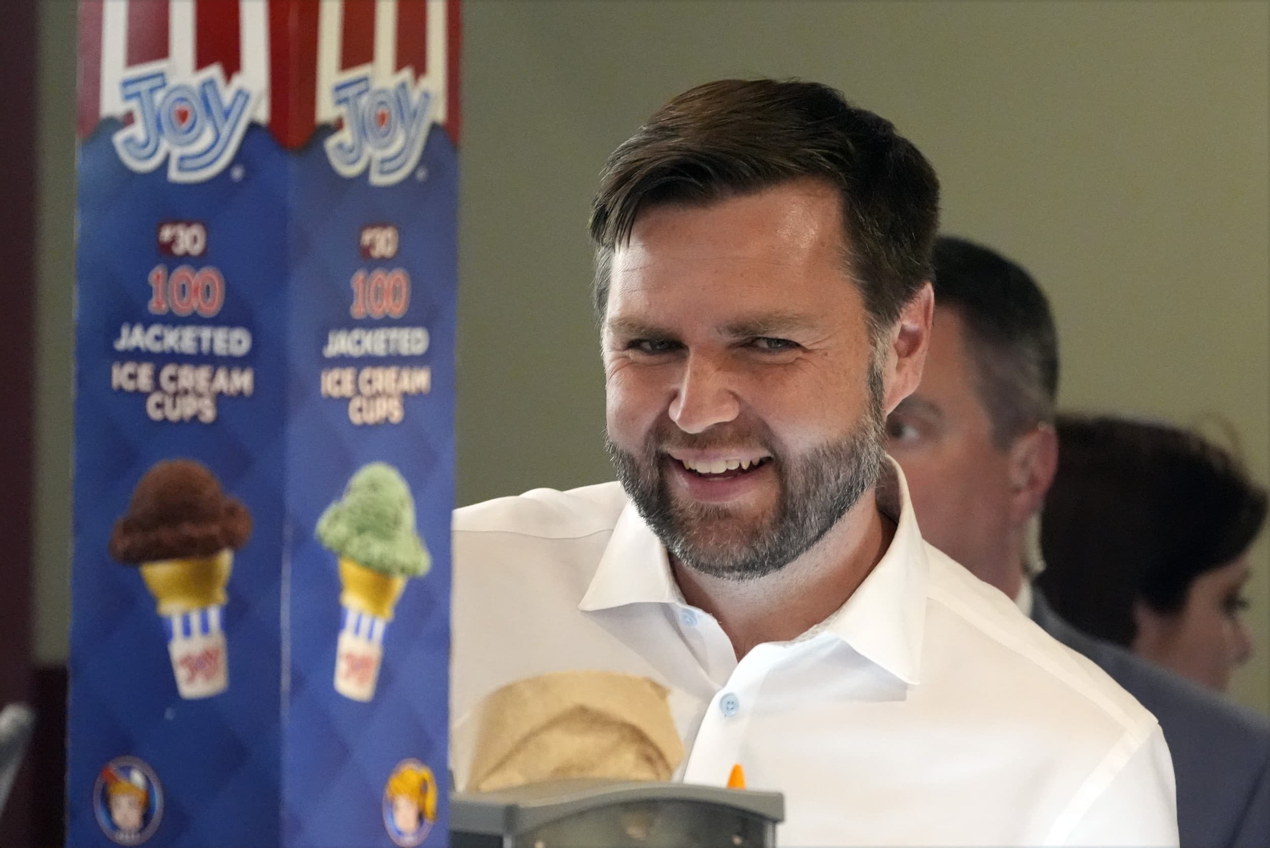 Viral footage shows JD Vance was evacuated from the WHCD dais before Trump as gunfire began — documented evidence