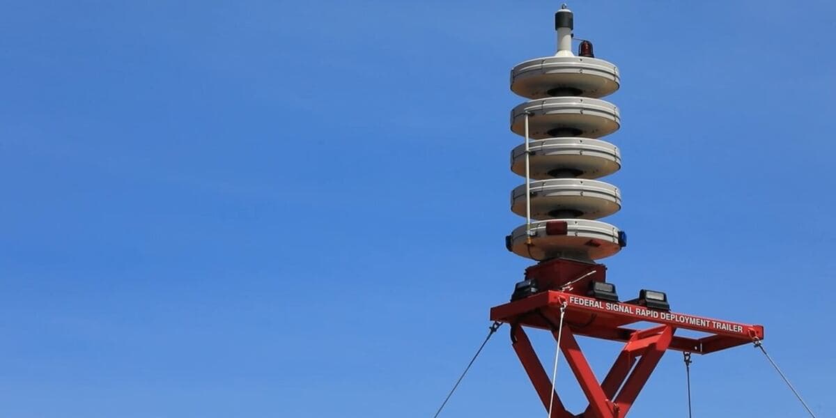 Lahaina's warning sirens were never activated, water was cut off during the fire, and investors sent purchase offers before the ashes cooled — governor had to make it illegal — documented evidence