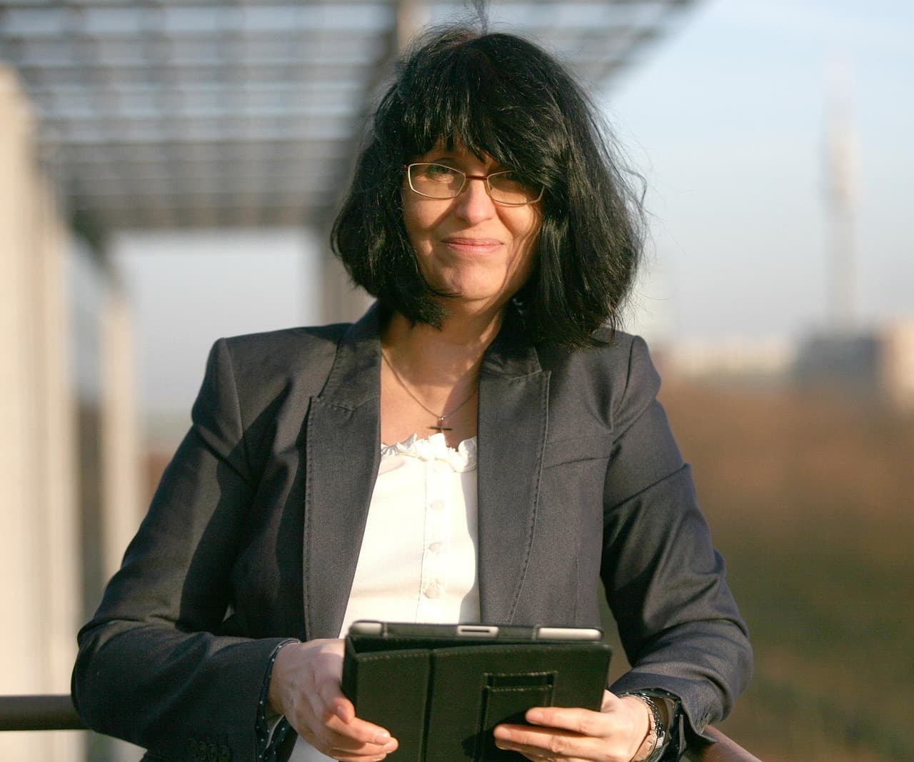 OnlyFans founder Leonid Radvinsky ran a $6B platform with zero public photos or interviews — died at 43 — documented evidence