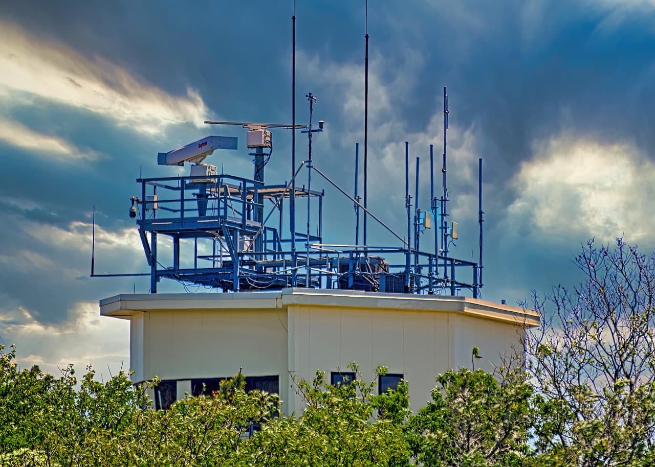 Belgian Air Force Tracked UFOs on Radar But Initially Denied Public Reports — documented evidence