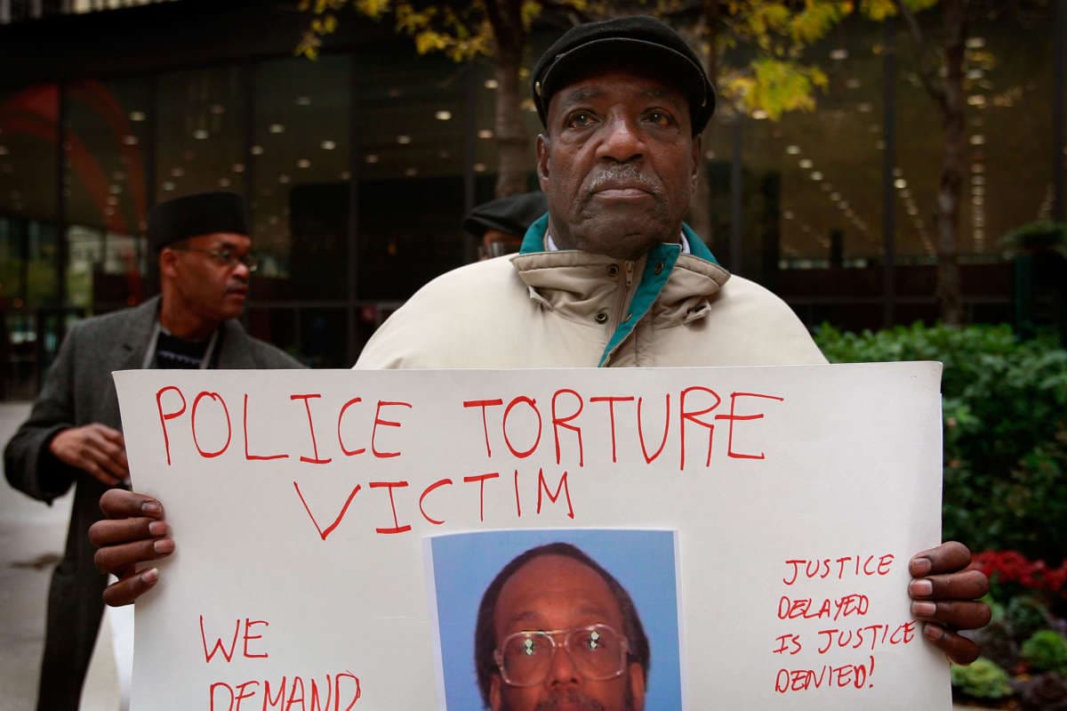 Chicago Police Tortured Over 100 Suspects to Extract False Confessions — documented evidence