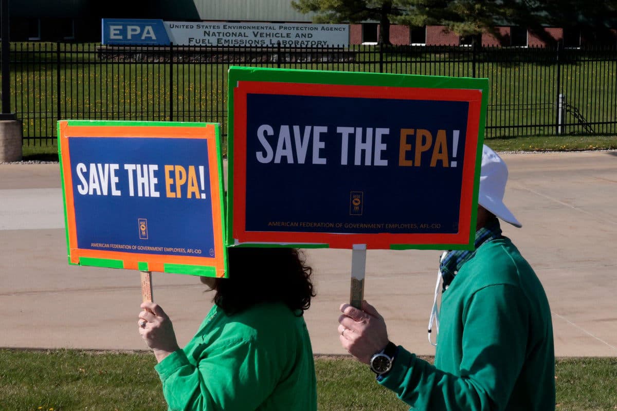 EPA suppressed scientists' reports linking fracking chemicals to groundwater contamination — documented evidence