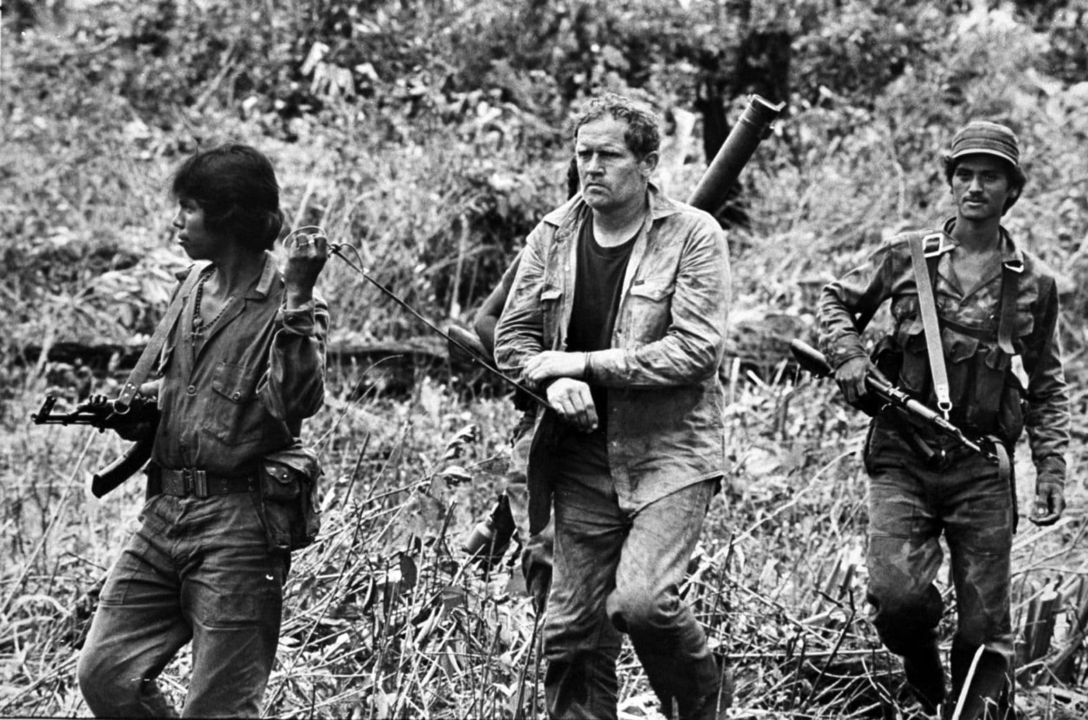 Iran-Contra affair secretly sold arms to fund Nicaraguan rebels — documented evidence
