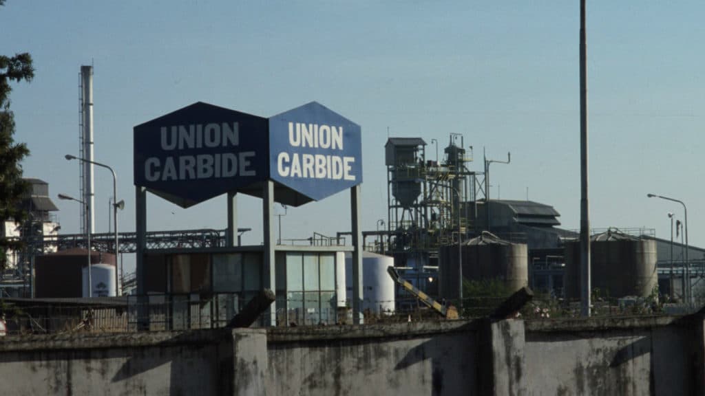 Union Carbide ignored safety warnings before Bhopal gas leak killed thousands in India — documented evidence